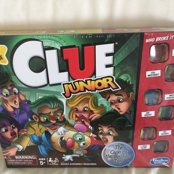 New Sealed Board Game Clue Jr./Junior Family Fun Case of the Broken Toy - Picture 2 of 5